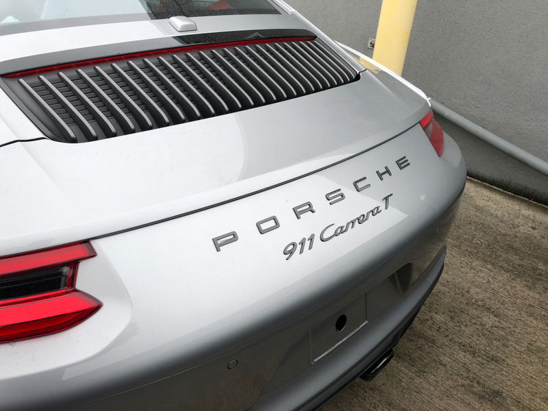 Illustration for article titled Friday Flat Sixes - Spark 911R